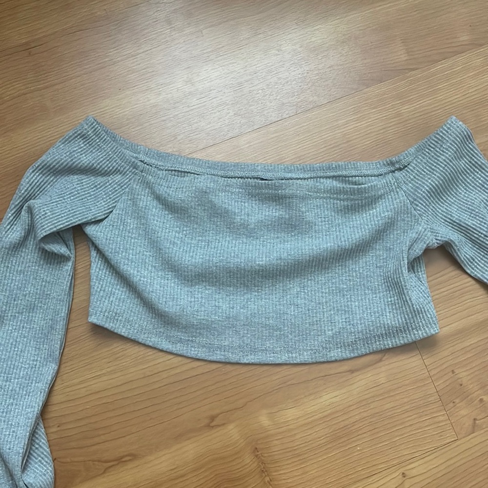 SHEIN OFF SHOULDER RIBBED KNIT CROP TOP
